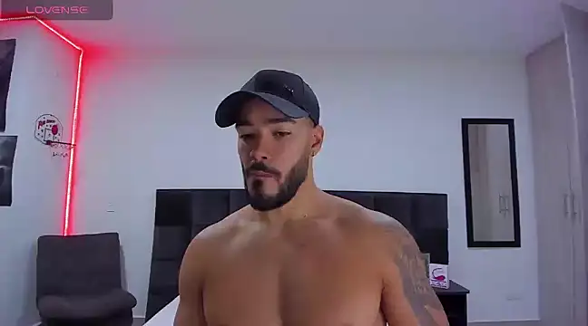 Alexander Martines online show from January 2025 01:41:01 AM