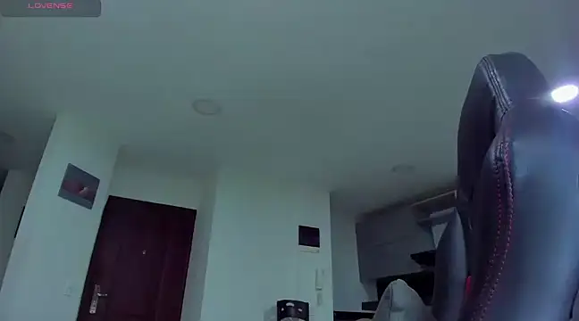 Alexander Martines online show from March 2025 11:53:01 PM