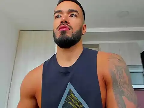 Alexander Martines online show from March 2026 02:42:02 PM