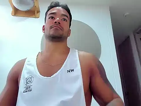 Alexander Martines online show from July 2026 10:28:02 PM