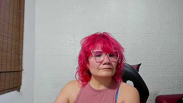 Snapshot of Salomeediaz_ chatting on February 2025 09:09:01 PM Salomeediaz online show from February 2025 09:09:01 PM