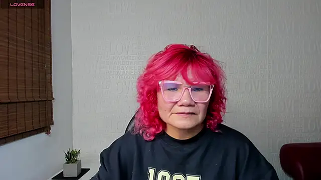 Snapshot of Salomeediaz_ chatting on February 2025 09:26:02 PM Salomeediaz online show from February 2025 09:26:02 PM