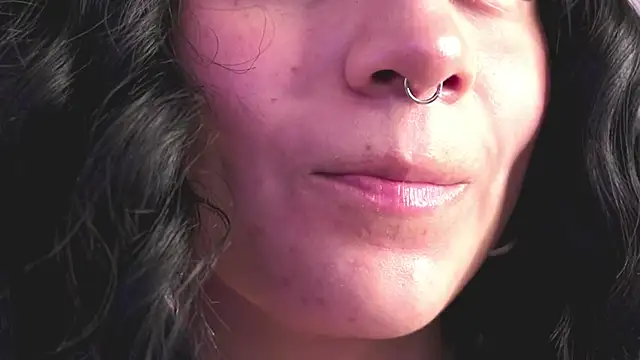 nahiapaws online show from March 2025 03:29:02 PM