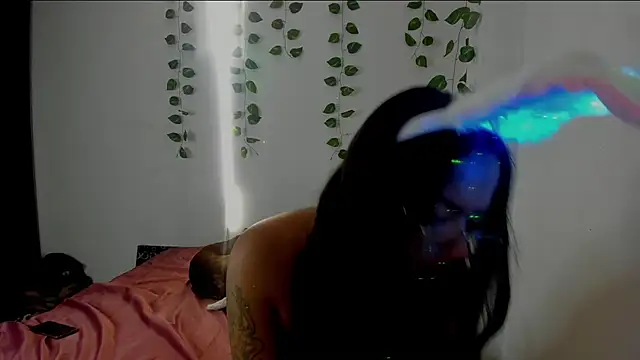nicole volkov online show from July 2026 05:58:01 AM