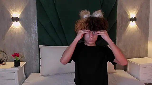 Snapshot of Alexiis_Etereo chatting on March 2026 07:32:01 PM Alexiis Etereo online show from March 2026 07:32:01 PM