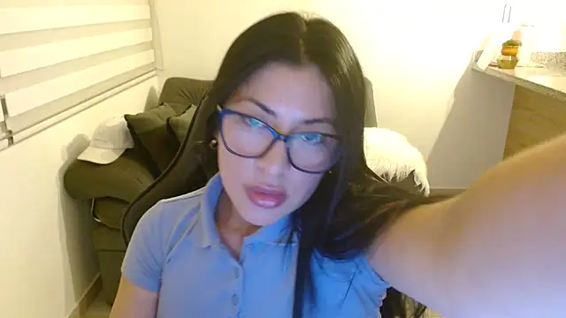 Charlotte cute18 online show from June 2026 03:25:01 AM