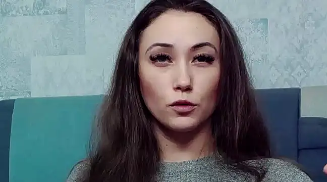 Snapshot of AliceMunro chatting on March 2025 01:46:02 PM AliceMunro online show from March 2025 01:46:02 PM