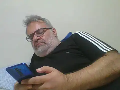 Snapshot of DockTVXXX chatting on October 2025 01:31:01 AM DockTVXXX online show from October 2025 01:31:01 AM