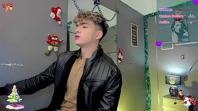 Snapshot of ANDRIUS_24 chatting on December 2024 12:00:02 PM ANDRIUS 24 online show from December 2024 12:00:02 PM