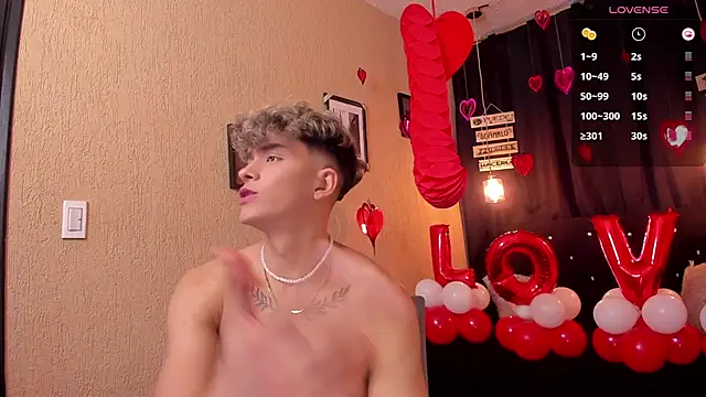 Snapshot of ANDRIUS_24 chatting on February 2025 04:45:02 PM ANDRIUS 24 online show from February 2025 04:45:02 PM