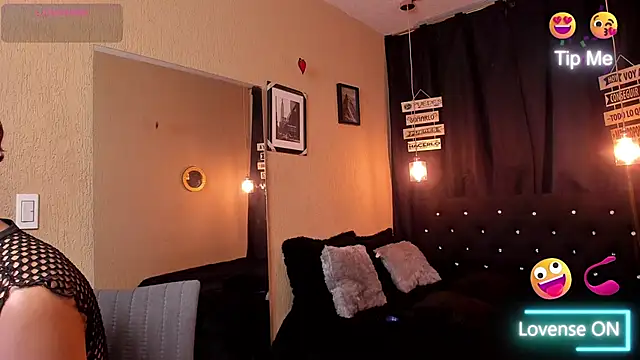 Snapshot of ANDRIUS_24 chatting on February 2025 07:03:01 PM ANDRIUS 24 online show from February 2025 07:03:01 PM