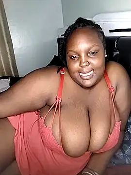 Snapshot of Bigboobylovers chatting on December 2024 01:54:02 PM Bigboobylovers online show from December 2024 01:54:02 PM