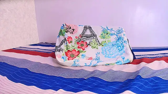 Chantal taylor  online show from February 2026 12:12:01 PM