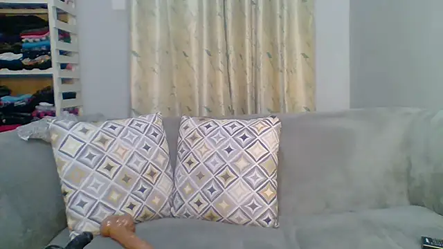 Petite 254 online show from May 2026 12:08:01 AM