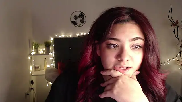 Snapshot of KathyGonzalez chatting on January 2025 10:14:02 AM KathyGonzalez online show from January 2025 10:14:02 AM