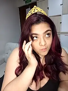 Snapshot of KathyGonzalez chatting on January 2025 03:34:02 AM KathyGonzalez online show from January 2025 03:34:02 AM