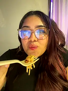 Snapshot of KathyGonzalez chatting on September 2025 07:58:02 PM KathyGonzalez online show from September 2025 07:58:02 PM