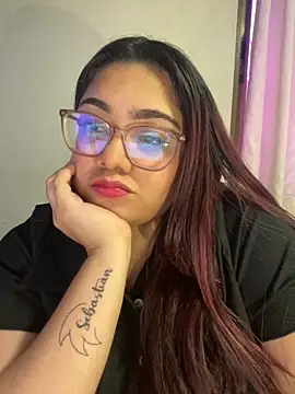 Snapshot of KathyGonzalez chatting on September 2025 10:21:02 PM KathyGonzalez online show from September 2025 10:21:02 PM