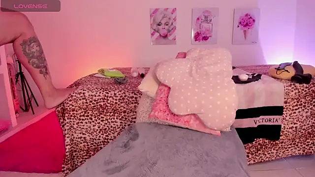 VeronicaBrunette online show from June 2026 08:09:02 AM