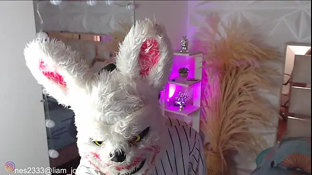 Jonesliam23 online show from October 2025 07:48:02 PM