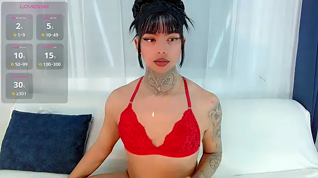 laura sweett120 online show from June 2026 06:17:02 AM