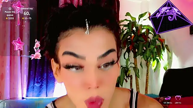the-horus-girl online show from April 2026 08:37:02 PM