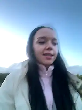 Vanesskaa online show from October 2025 04:52:01 PM