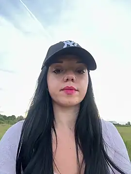 Vanesskaa online show from May 2026 07:44:02 PM