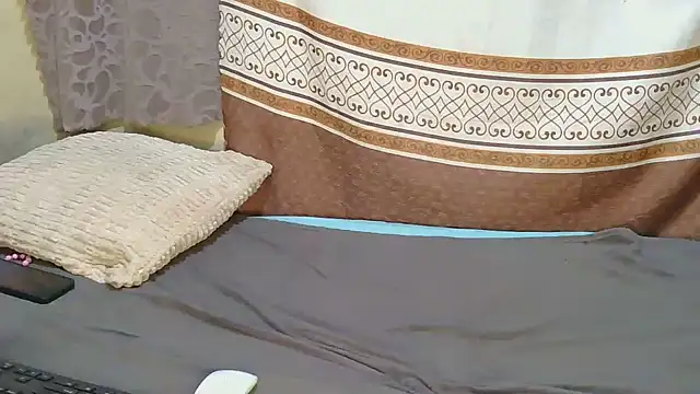 slim girl02 online show from July 2026 08:24:02 PM