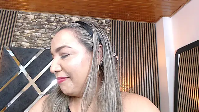 marie hss online show from May 2026 07:42:01 PM