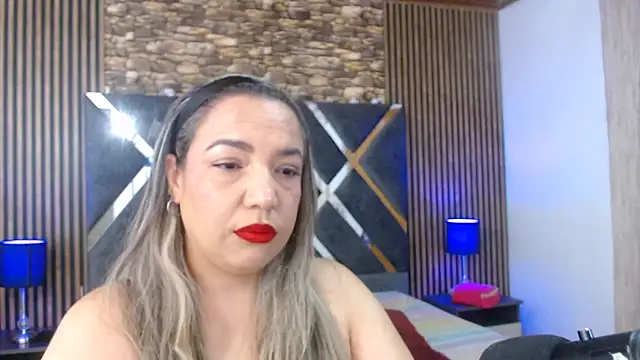marie hss online show from June 2026 07:45:02 PM