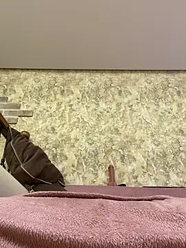 ISSexy online show from March 2025 09:13:02 AM