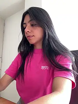 Liissa cute  online show from February 2025 09:09:01 PM