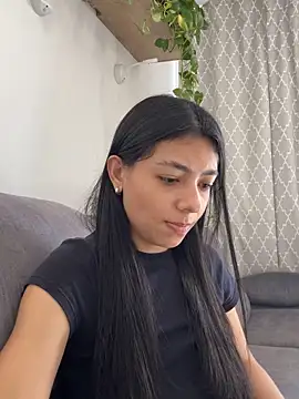 Liissa cute  online show from September 2025 06:51:01 PM