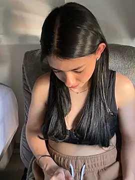 Liissa cute  online show from March 2026 08:37:02 PM