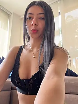 Liissa cute  online show from June 2026 07:59:01 PM