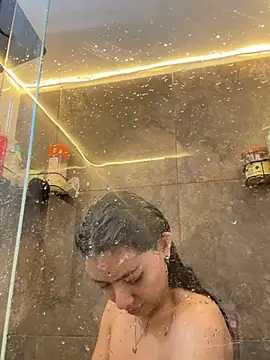 Liissa cute  online show from June 2026 04:55:01 PM