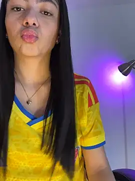 Liissa cute  online show from July 2026 04:35:02 PM