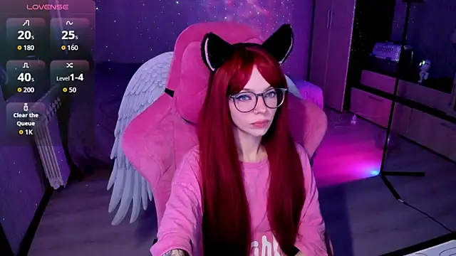 Snapshot of The_love_project chatting on November 2025 01:08:02 AM The love project online show from November 2025 01:08:02 AM