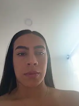 LauraCadwell online show from June 2026 12:33:01 PM