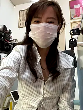 andii-1 online show from November 2025 01:59:02 AM