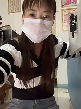 andii-1 online show from March 2026 01:43:02 AM