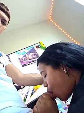 Snapshot of Yoko0381 chatting on November 2025 08:51:01 PM Yoko0381 online show from November 2025 08:51:01 PM