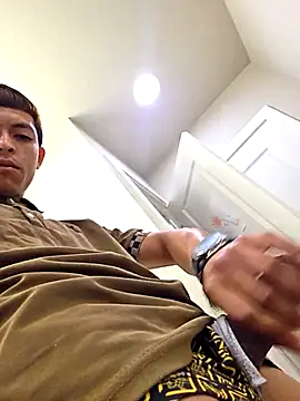 Snapshot of Yoko0381 chatting on November 2025 06:57:02 AM Yoko0381 online show from November 2025 06:57:02 AM