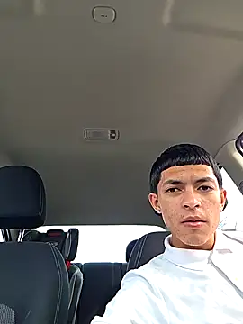 Snapshot of Yoko0381 chatting on February 2026 09:22:01 PM Yoko0381 online show from February 2026 09:22:01 PM