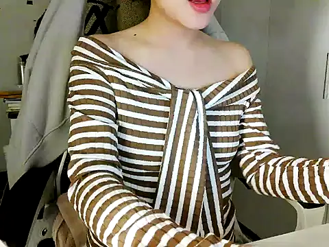 Yin-girl online show from January 2026 04:42:01 PM