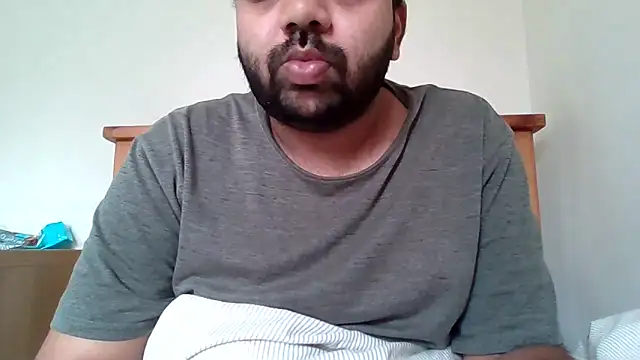whoreboi98 online show from April 2026 09:56:01 AM