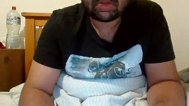 whoreboi98 online show from May 2026 10:47:01 PM