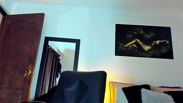 Snapshot of KimberlyBanks2 chatting on November 2025 03:33:01 PM KimberlyBanks2 online show from November 2025 03:33:01 PM