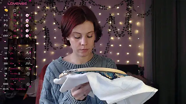 Snapshot of Your_Corvus chatting on December 2024 01:49:01 PM Your Corvus online show from December 2024 01:49:01 PM